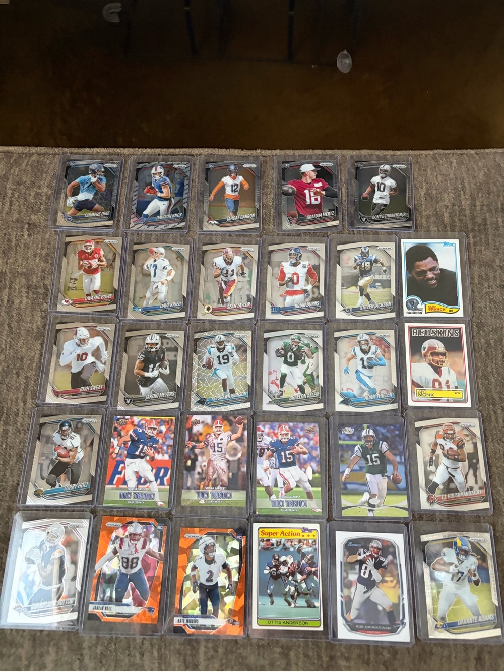 Assorted Football Trading Cards Collection - Multi-Color